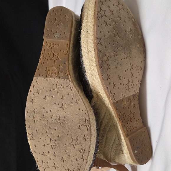 Elegant Brown Wedge Espadrilles - Picture 5 of 5